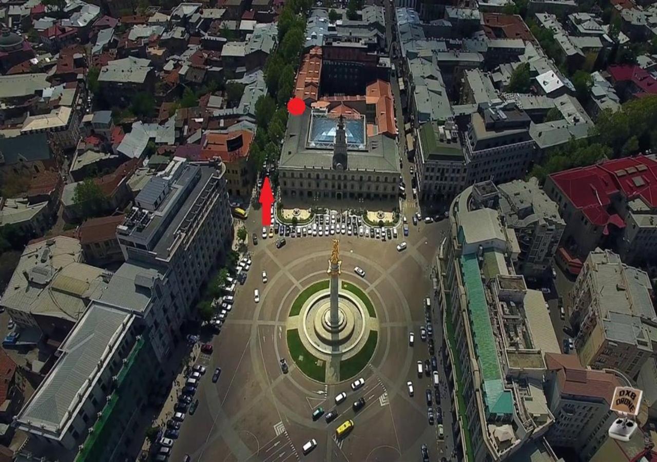 Freedom Square Apartment Tbilisi ภายนอก รูปภาพ